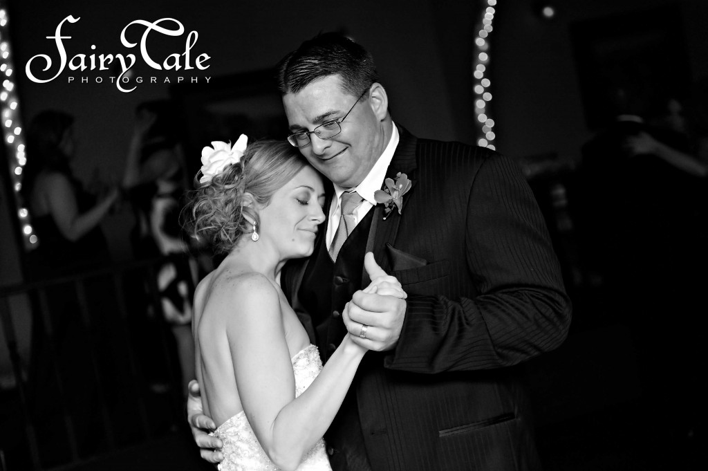 Paradise Cove on Lake Grapevine Wedding DJ